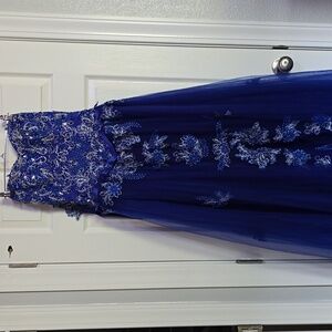 Sweetheart Quinceanera Dress Strapless corset w/Floral appliques beaded tule**